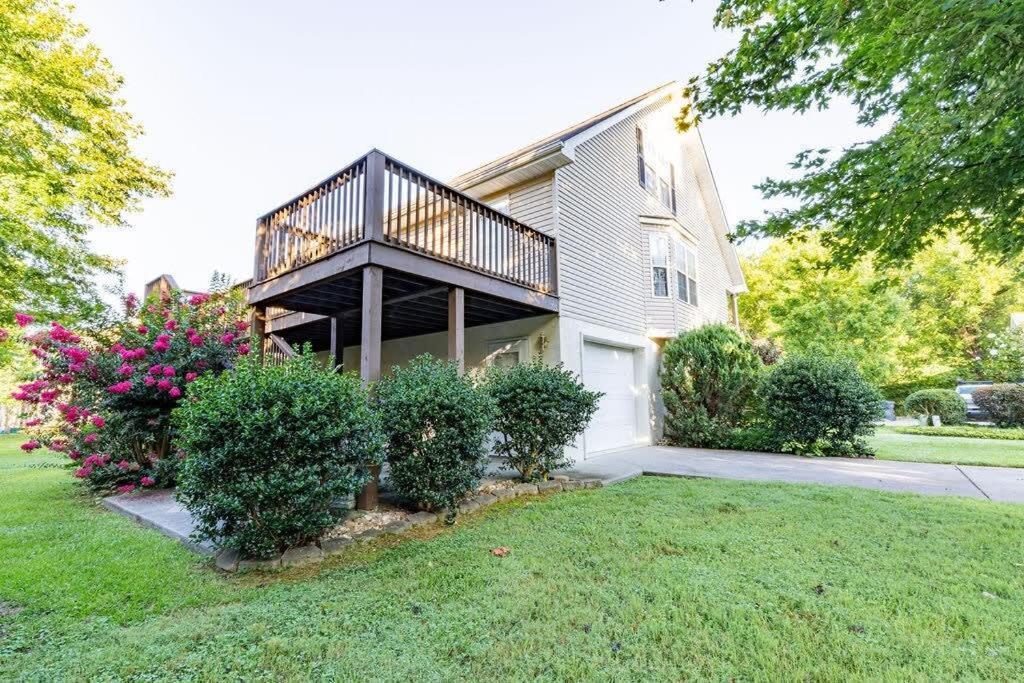 Cozy Pigeon Forge Home W Hot Tub Near River Exterior foto
